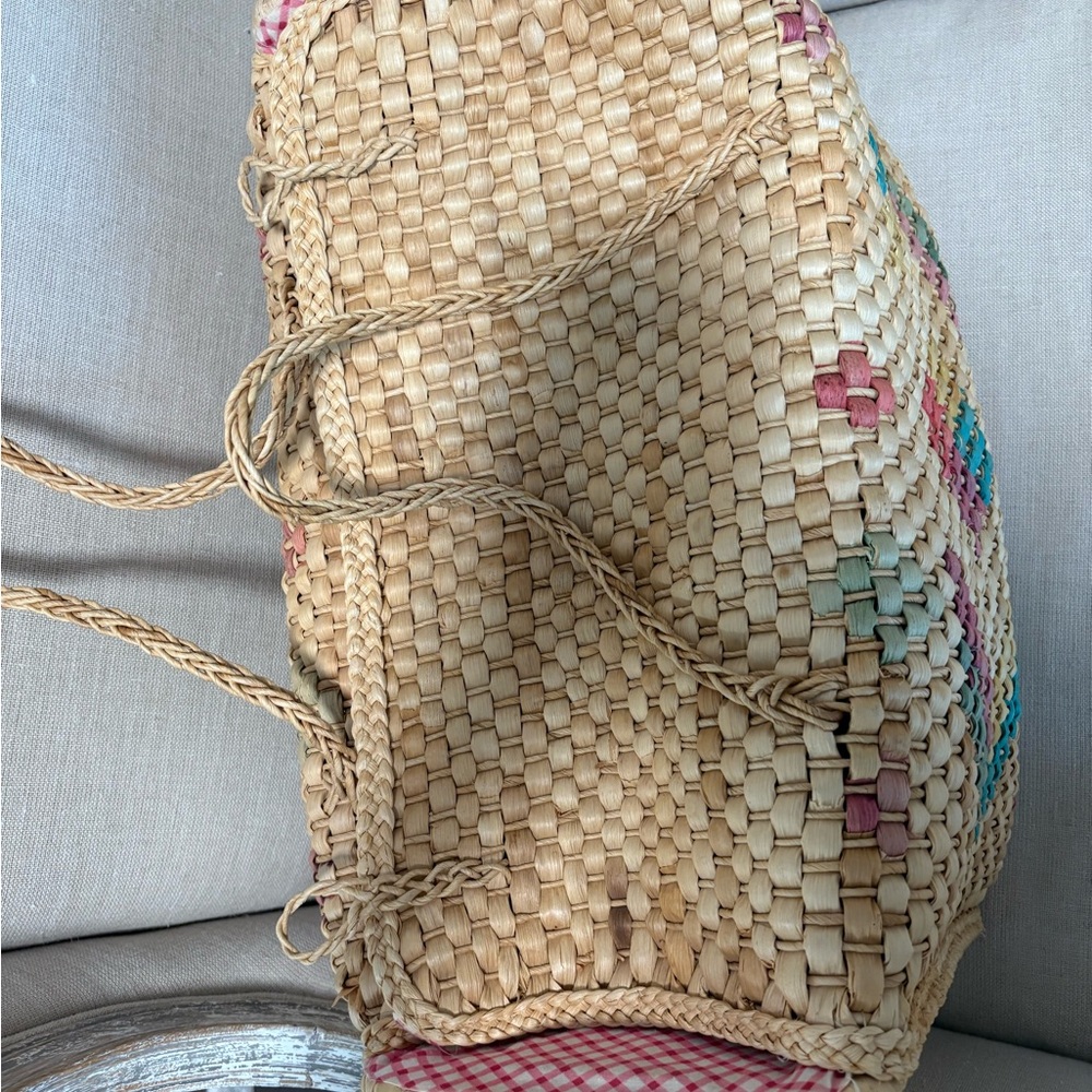 Colorful Woven Straw picnic bags from Italy